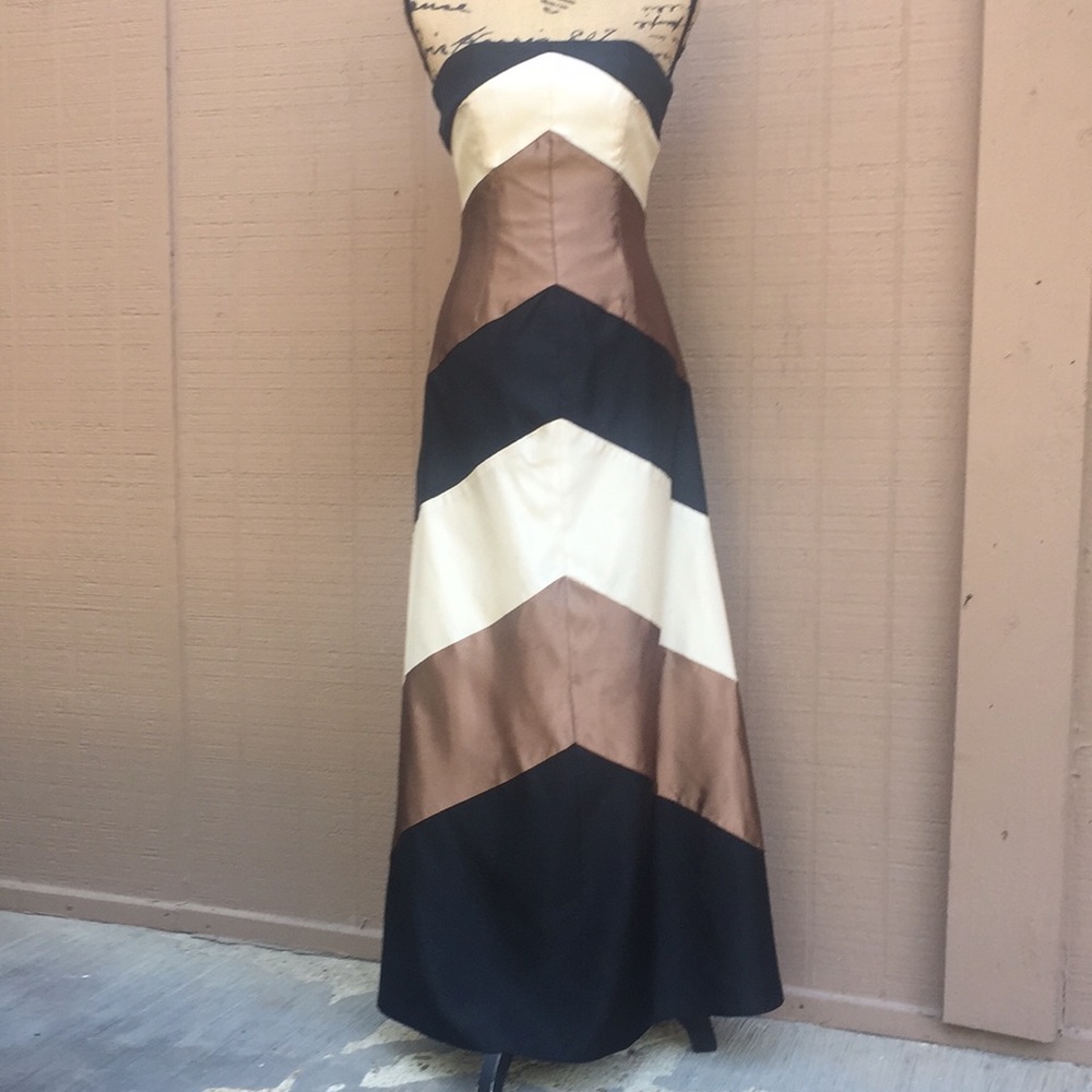 Sz 2 Jessica McClintock Strapless Evening Gown